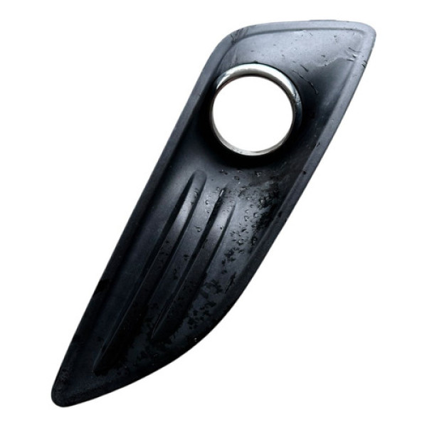 Grade Farol De Milha Direito New Fiesta 2014 A 2018 Nacional Preto Direito