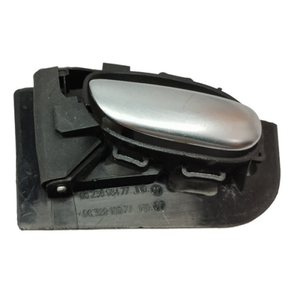 Maçaneta Interna Esquerda Peugeot 206 C/detalhe Cx408 Traseira