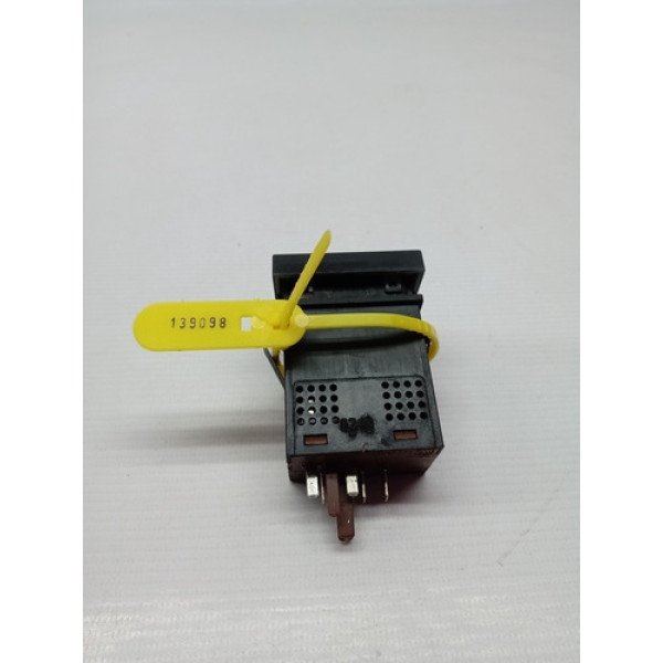 Botao Trava Vidro Eletrico Vw Gol Voyage G5 5u0959859b Cx138