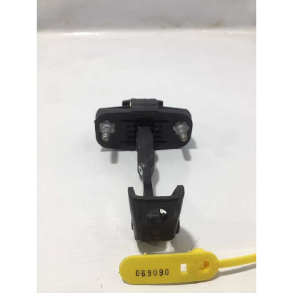 Limitador Dianteiro Esquerdo Fiat Uno Vivace 2013 Cx182