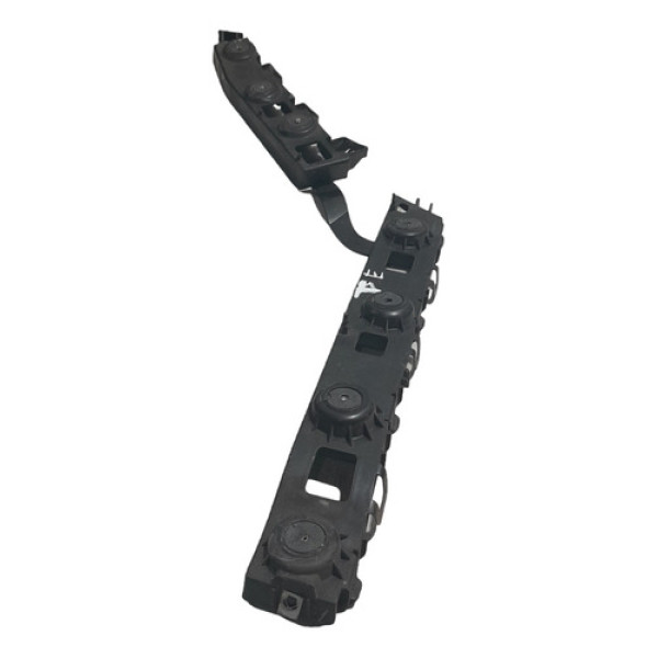 Guia Parachoque Traseiro Esquerdo Prisma 2013/2019 Cx407