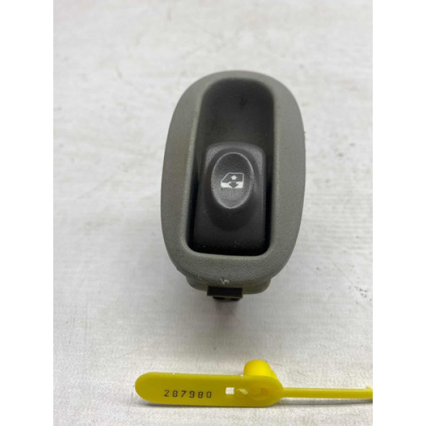 Comando Vidro Eletrico Traseiro Direito Scenic 2003 Cx306