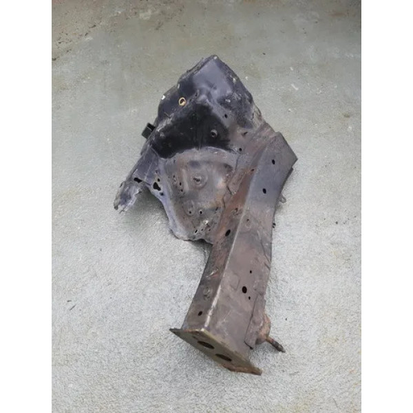 Bico Ponta Longarina Lado Direito Ford Fusion 2007 