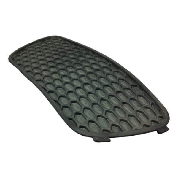 Grade Esquerda Parachoque Farol Milha Palio Siena 51703145 Preto Esquerdo