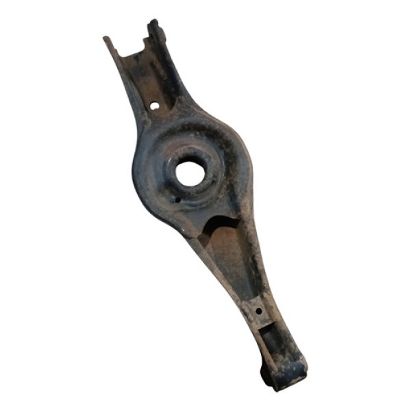 Bandeja Inferior Traseira Esquerda Suzuki Vitara 2011 B04