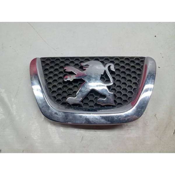 Emblema Parachoque Dianteiro Peugeot 307 9653466777 Cx135