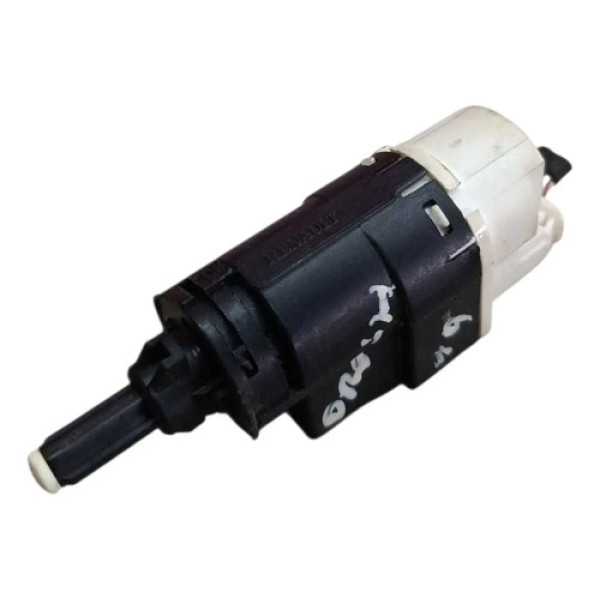 Sensor Interruptor Pedal Freio Logan Sandero Oroch 2013 2018