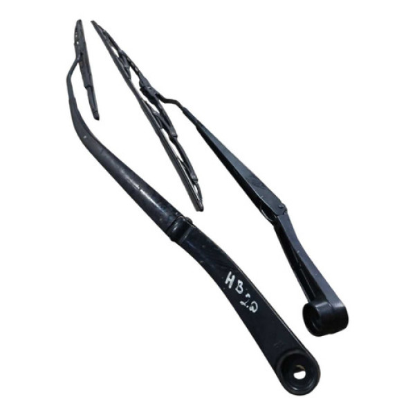 Par Braço Limpador Parabrisa Hb20 2013 A 2019 W000028488 Esquerdo