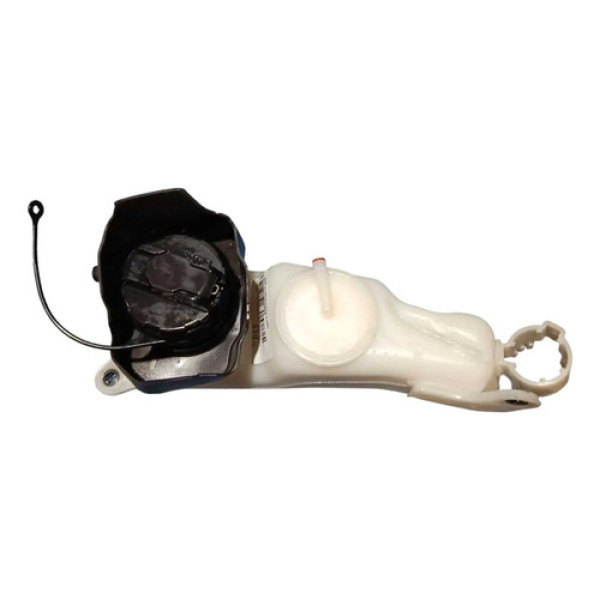 Reservatório Partida Frio Nissan March Versa 2012 2013 2014