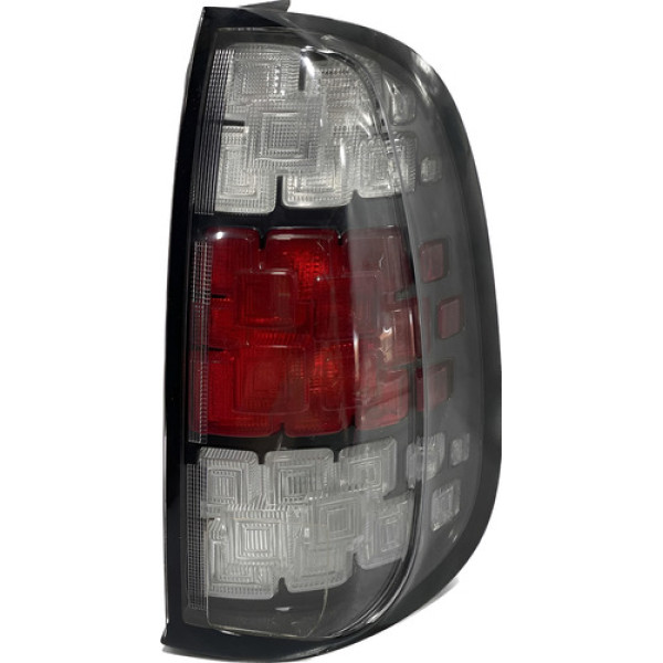 Lanterna Direita Fiat Uno 2018 2019 2020 Com Detalhe  Direito Vermelho