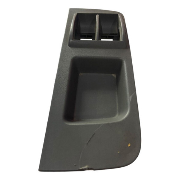 Moldura Botao Vidro Dianteiro Esquerdo Gran Siena 2016