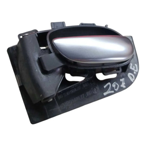Maçaneta Interna Dianteira Esquerda Peugeot 207 2007 A 2012 Preto Dianteira