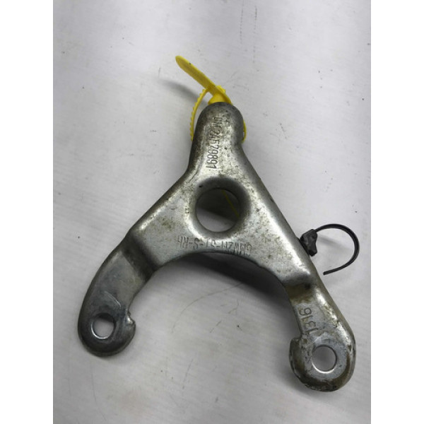 Suporte Interno Coletor De Admissão Onix Prisma 2018 Cx212