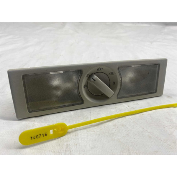 Luz De Teto Volkswagen Golf Fox Amarok Voyage 0886400 Cx332