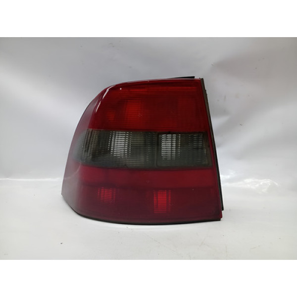 Lanterna Traseira Esquerda Vectra 97/2001 Original L03  Esquerdo Vermelho