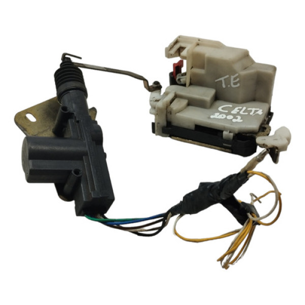 Fechadura Porta Traseira Esquerda Celta 2003 Aa1