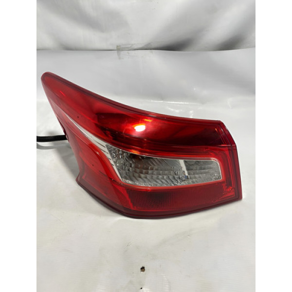 Lanterna Esquerda Nissan Sentra 2017 2018 Original L03  Esquerdo Vermelho