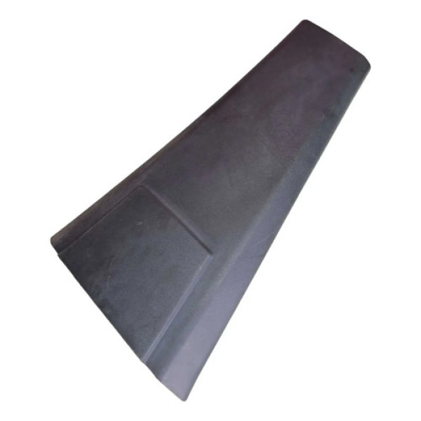 Acabamento Inferior Esquerdo Coluna Central Idea 2006 A 2016