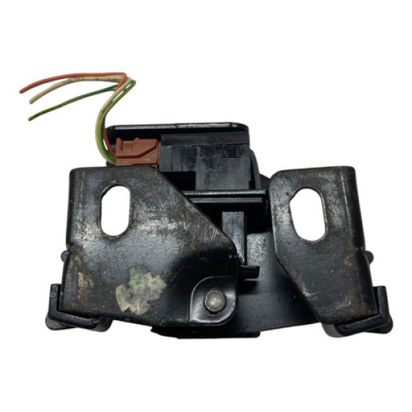 Batente Fechadura Tampa Traseira Peugeot 206 207 2010 2011