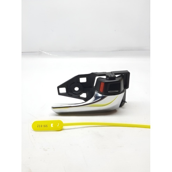 Maçaneta Interna Porta Traseira Direita Hilux Srv 2022 Cx307 Traseira