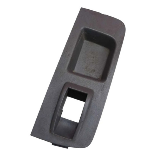 Moldura Botão Vidro Dianteiro Direito Fiat Palio 2013 A 2018