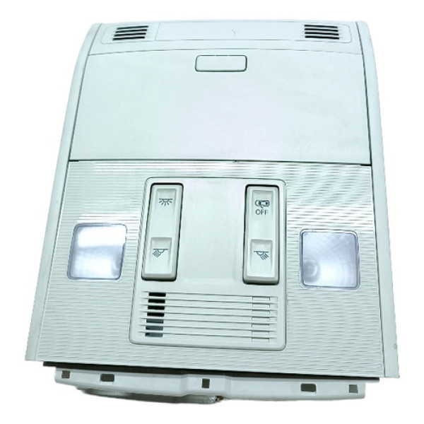 Luz Teto Cortesia Dianteira Polo Virtus 2017 A 2021 Cx88