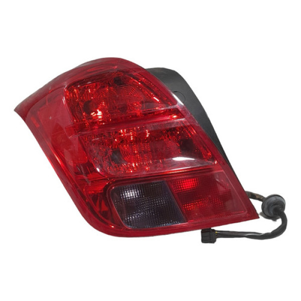 Lanterna Traseira Esquerda Tracker Lt 2017 C/detalhe  Esquerdo Vermelho