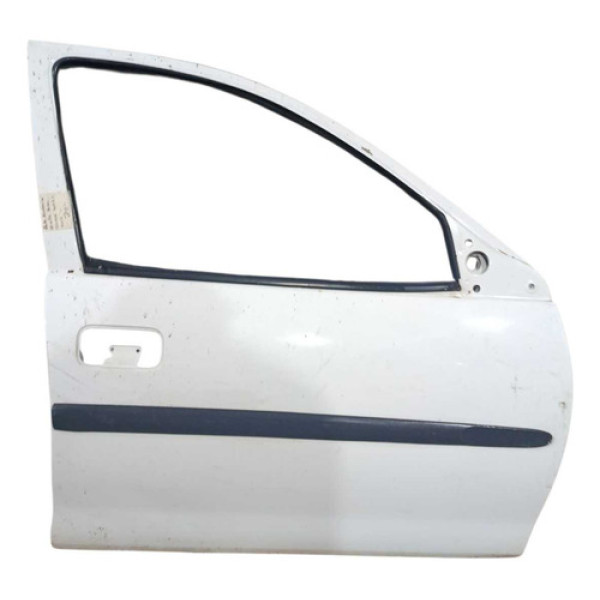 Porta Dianteira Direita Corsa Classic 2002 À 2012 Dianteira Direita Branca