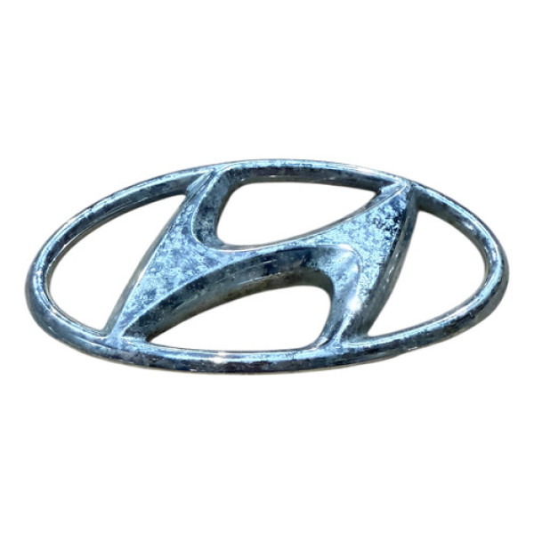 Emblema Traseiro Hb20 Sedan 2013 A 2018 Prateado