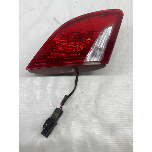 Lanterna Tampa Traseira Esquerda Peugeot 408 2014 Cx106 Vermelho