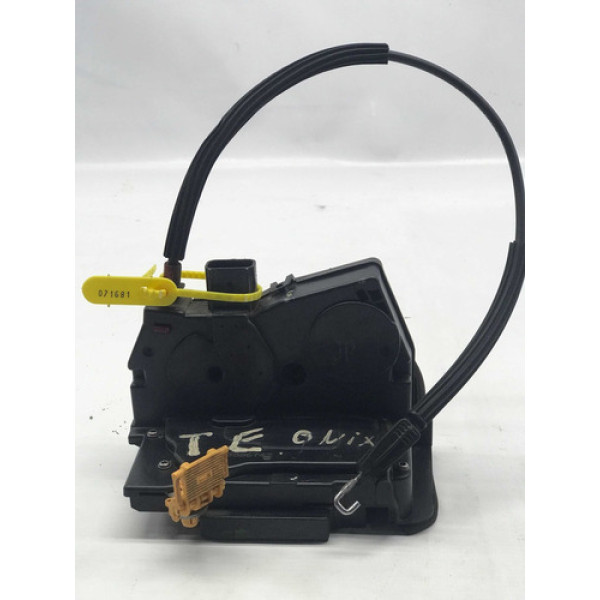 Fechadura Porta Traseira Esquerda Prisma Onix 2014/17 Cx209