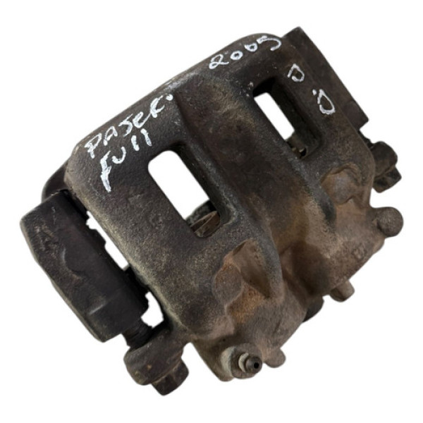 Pinça De Freio Dianteira Direita Pajero Full 2001 A 2007
