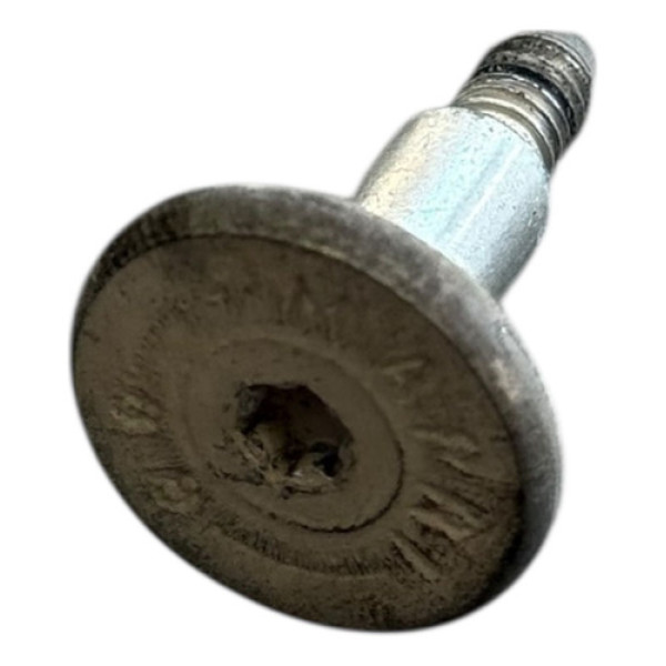 Parafuso Suporte Modulo Abs New Fiesta 2014 A 2018 Unidade