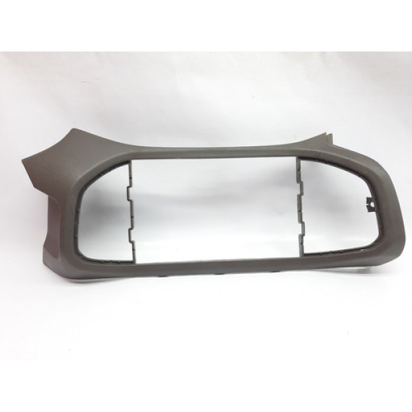 Moldura Multimidia Gm Onix Prisma 2015 16 C/detalhe Cx206