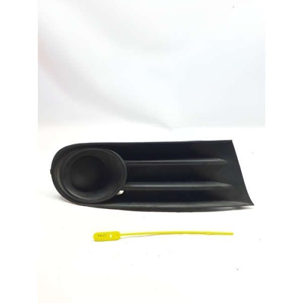 Grade Parachoque Direito Gol G5 Saveiro C/detalhe Cx137 Preto Direito